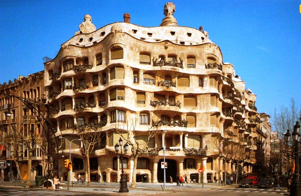 Casa Mila, La Pedrera, Gaudi, Unesco WHS, November RR from jordi