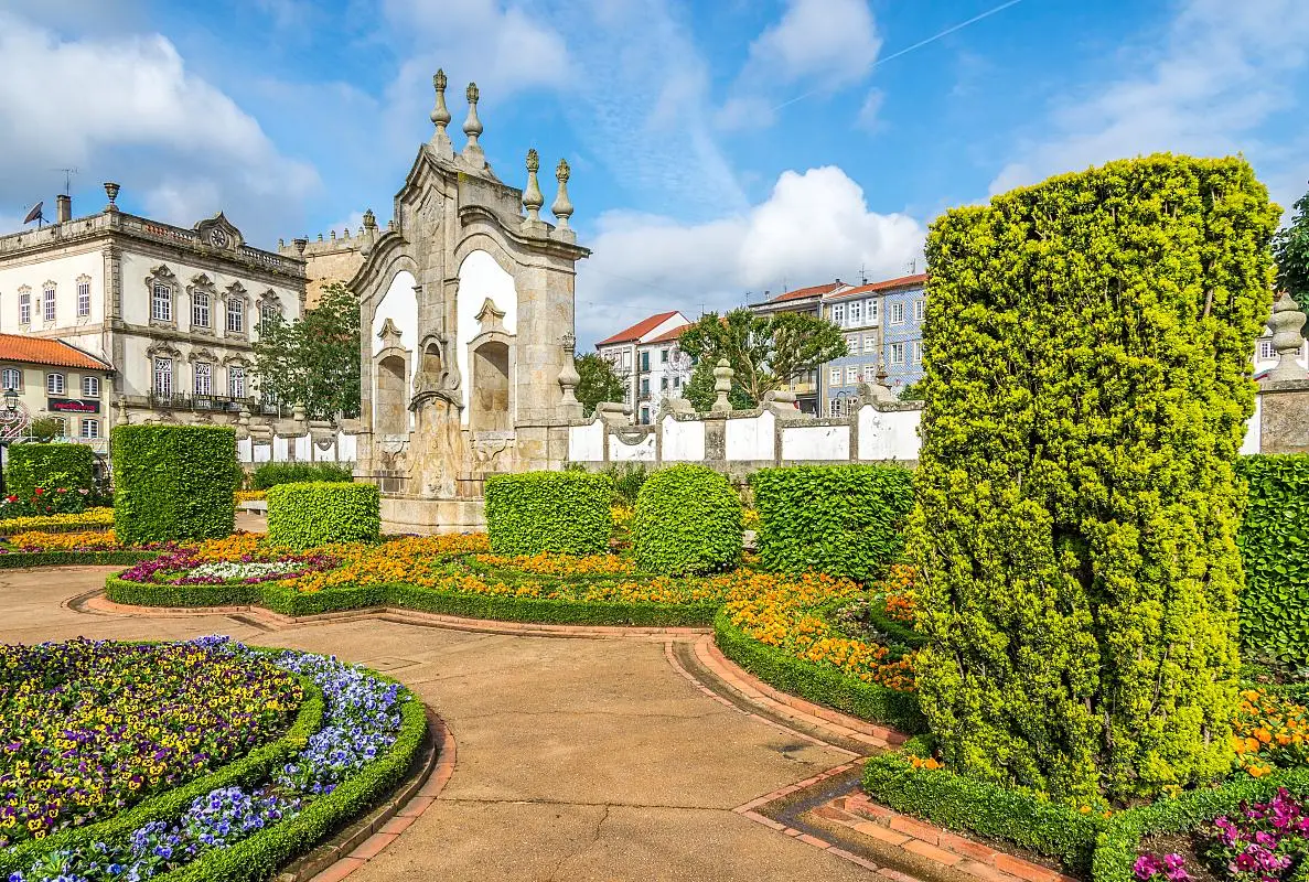 Barcelos-Baroque-gardens